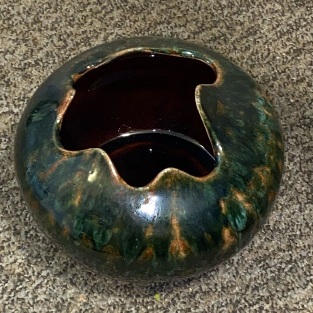 Vintage Hunter Pottery Deep Vase Jar Decor